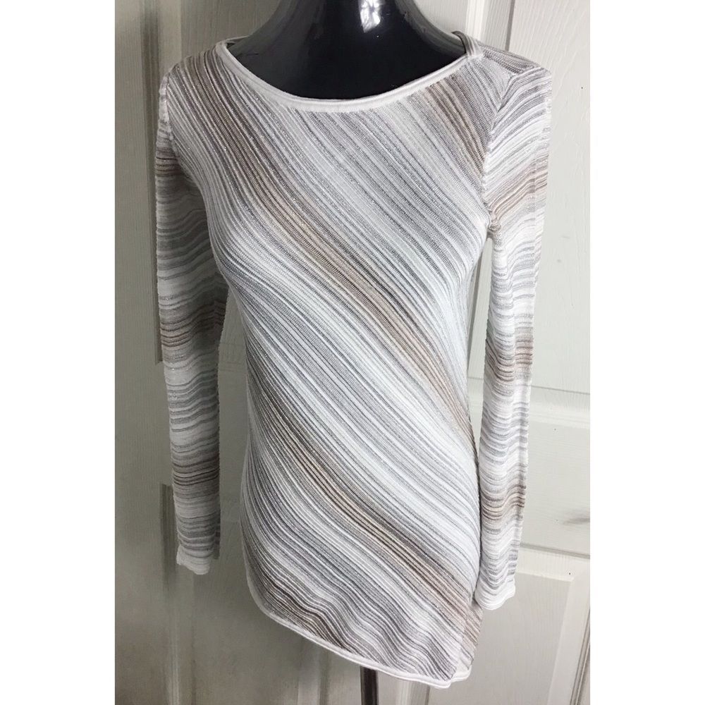 3/25$🌈 WHBM White Diagonal Stripes Glitter…